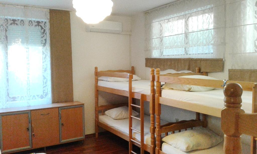 Hostel Nina Mostar Eksteriør bilde